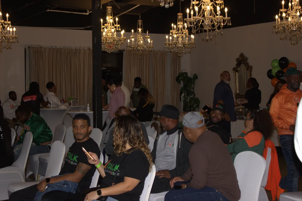 U Talk Bash 1 photo 10