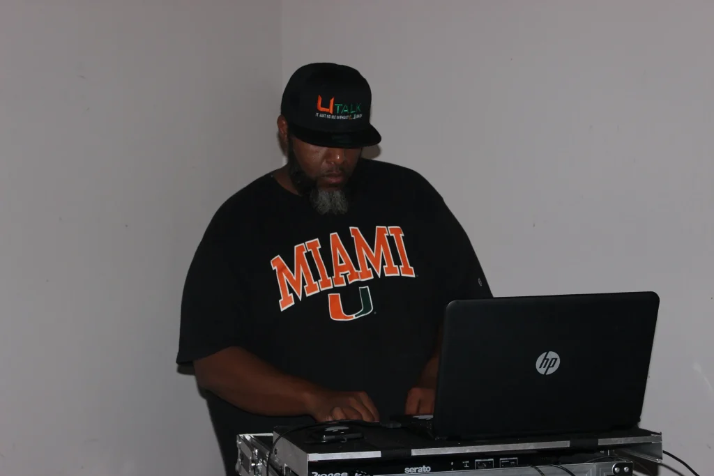U Talk Bash 1 photo 47
